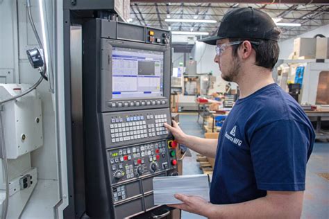 Machinist (CNC and Lathe) Salary in Missouri